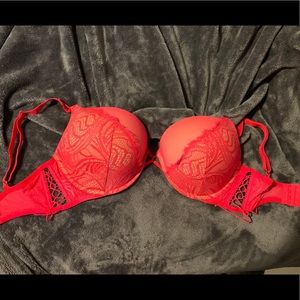 Victoria Secret Bombshell Bra